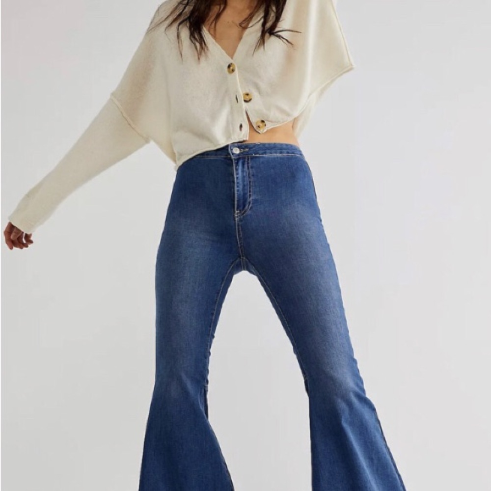 Women's Blue Flared Jeans